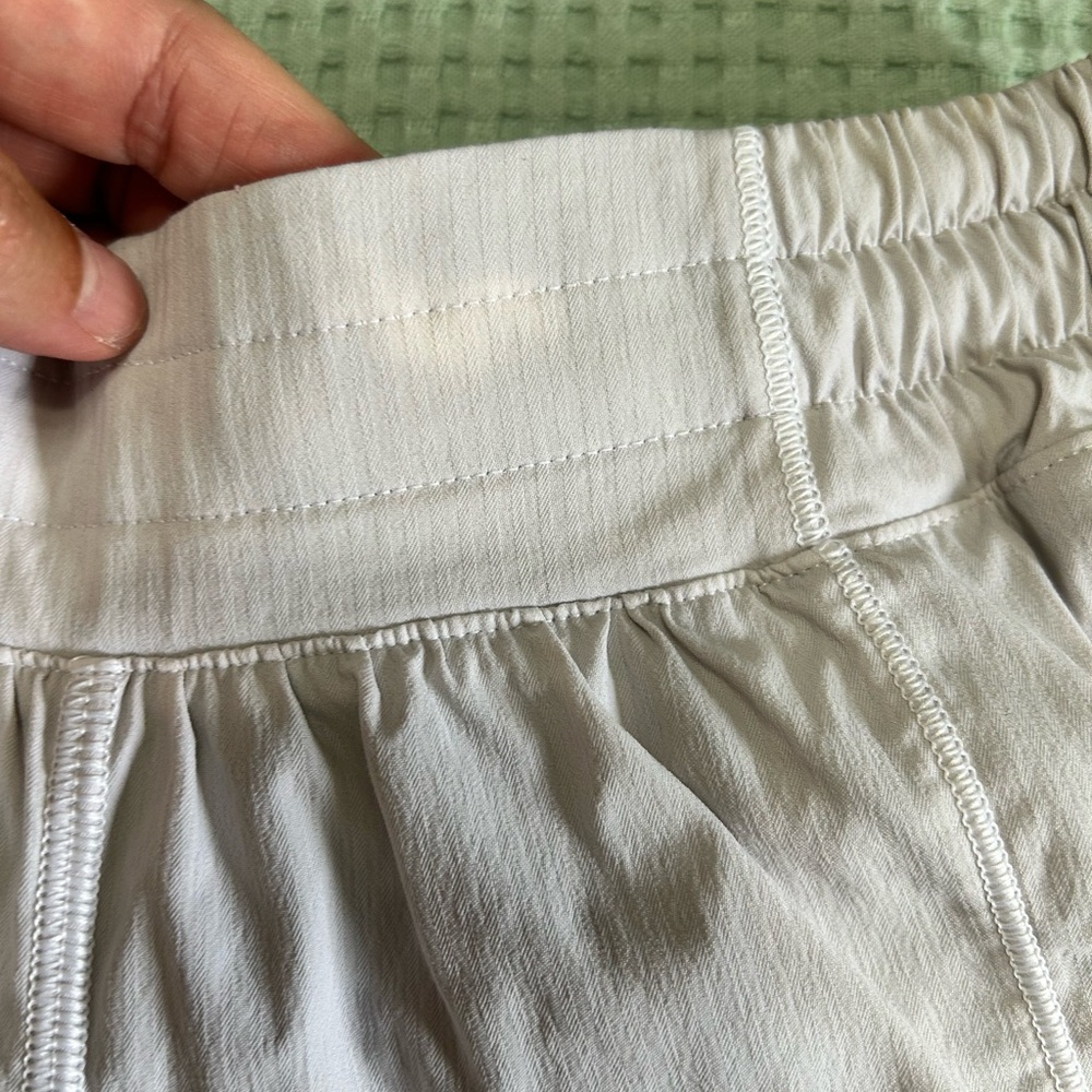 Lululemon Hotty Hot Athletic Shorts - Picture 2 of 8